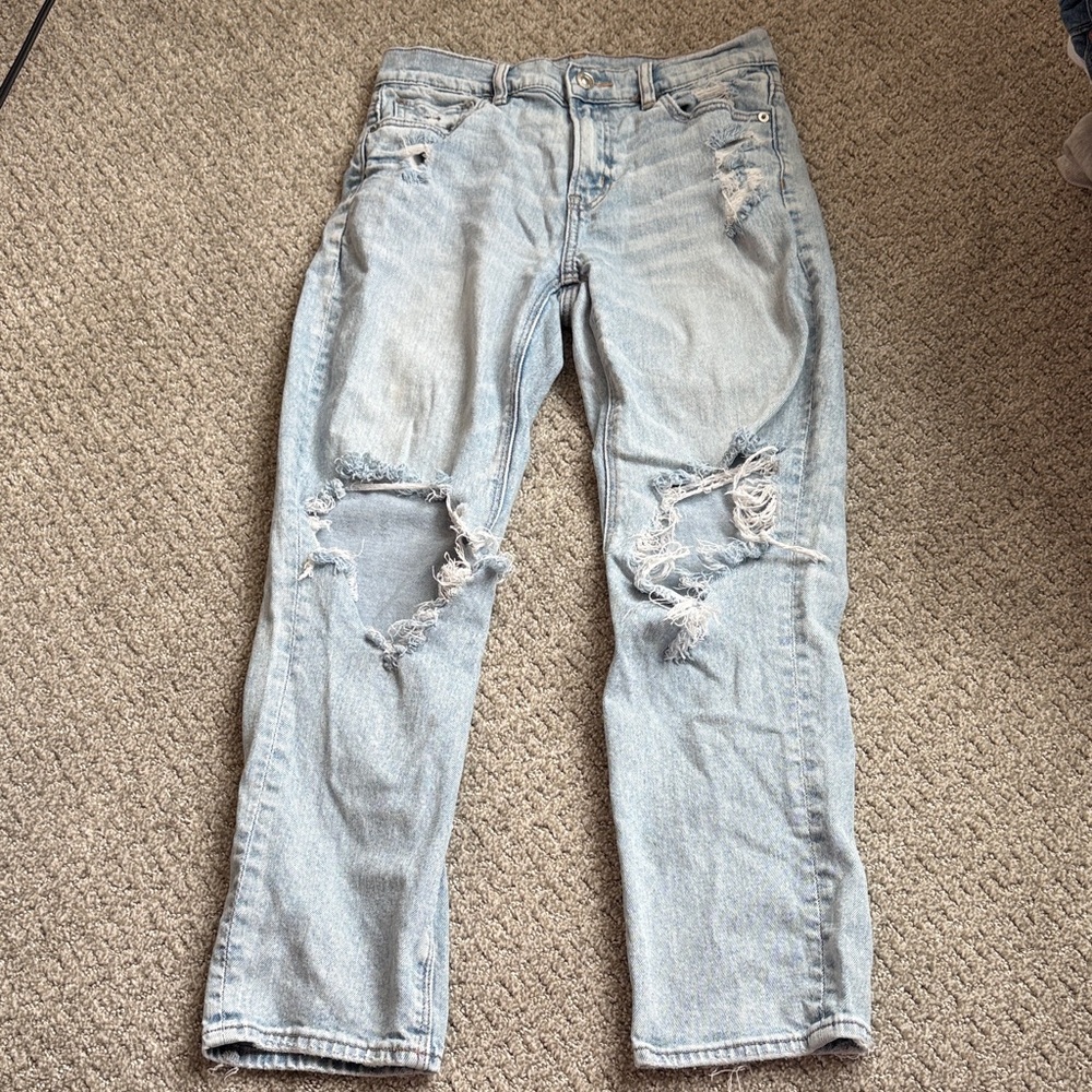 American Eagle Outfitters Light Blue Distressed Straight Leg Jeans